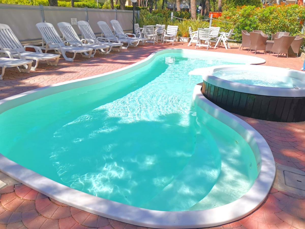 Hotel Monaco - Parcheggio Incluso Min 2 Gg Морской Милан Экстерьер фото